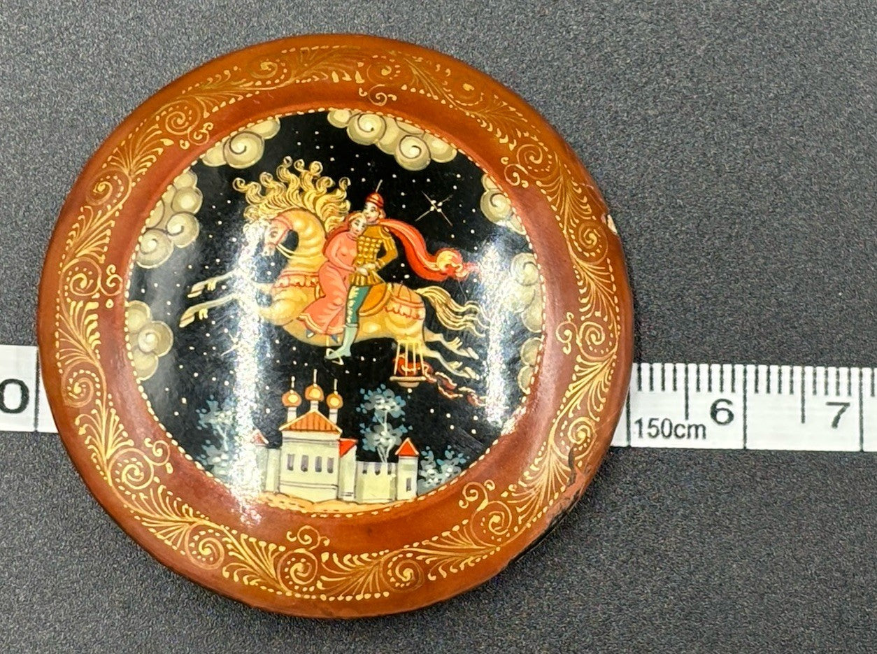 Russian Vintage Tradition Lacquer Hand Painted Brooch
