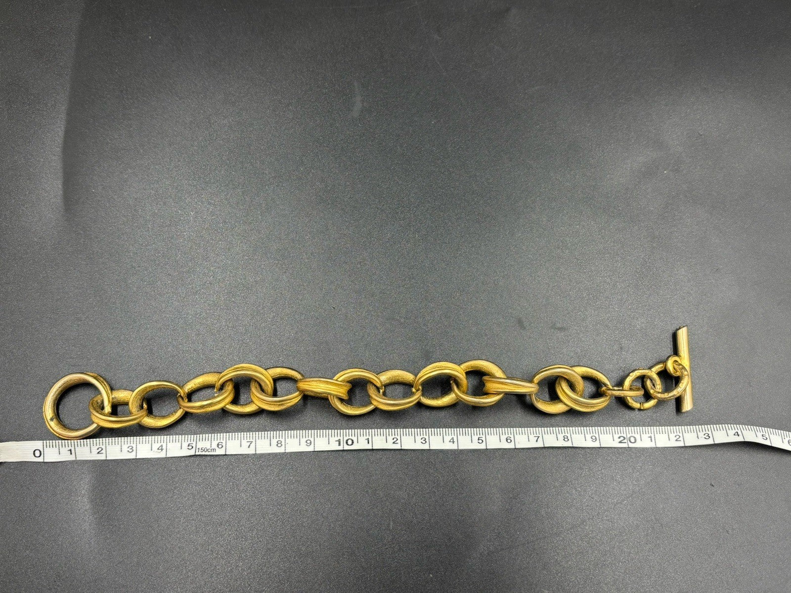 Vintage Chunky Gold Tone Chain Bracelet Brushed Links Toggle Clasp