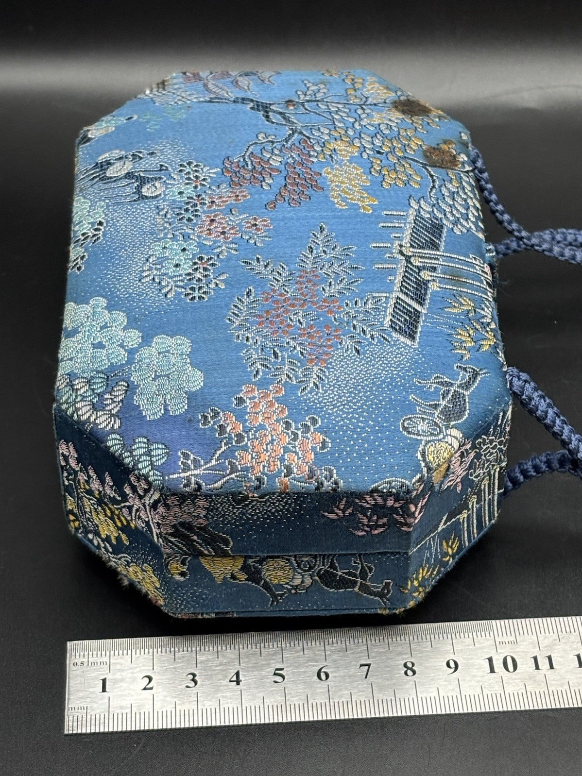 Vintage Chinese Silk Brocade Vanity Box Purse Mirror Case Scenic Motif Blue
