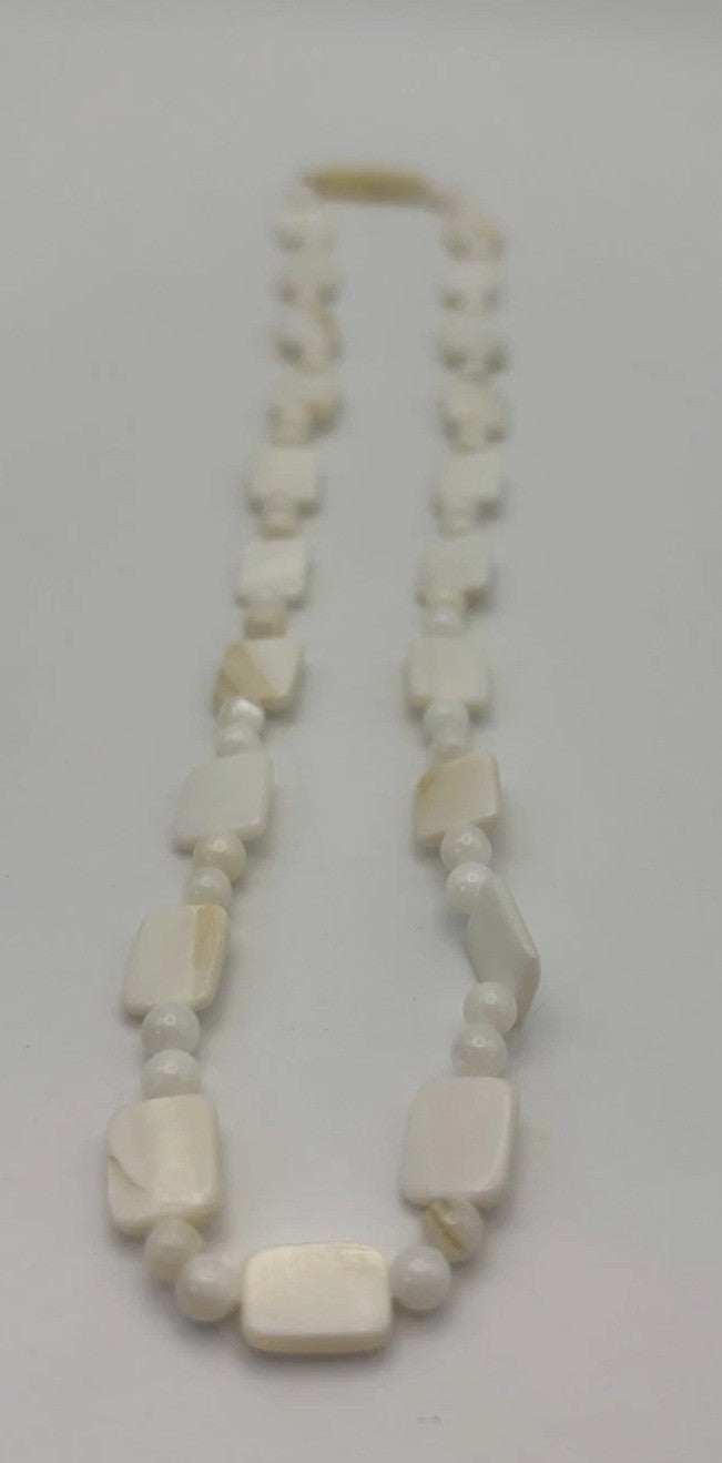 Vintage Mother of Pearl Necklace and Earrings Set White Shell Beads Jewelry