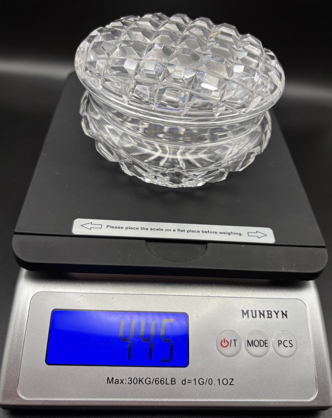 Vintage Heavy Cut Crystal Trinket Box Starburst Base Vanity Dresser Box