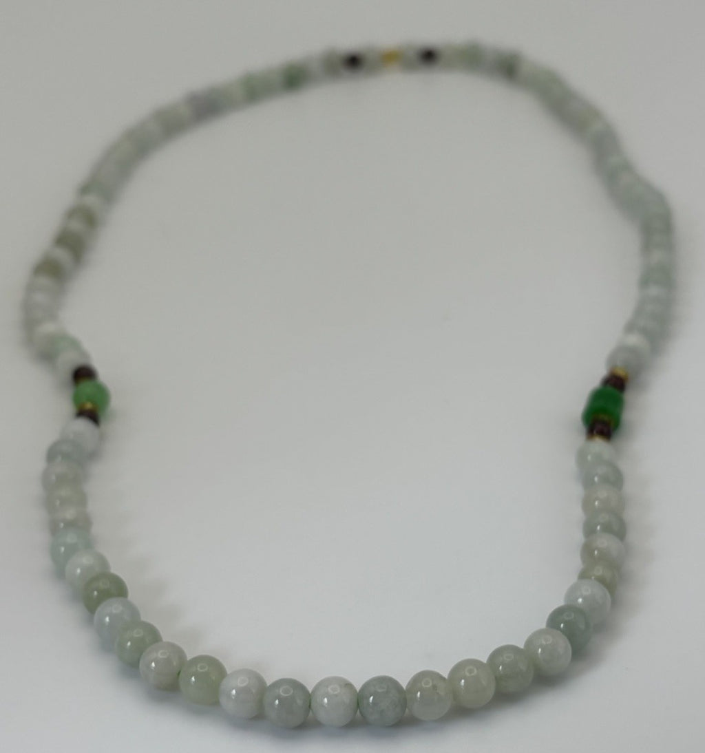 Vintage Natural Jadeite Bead Necklace Pale Green White Lavender Gemstone Strand
