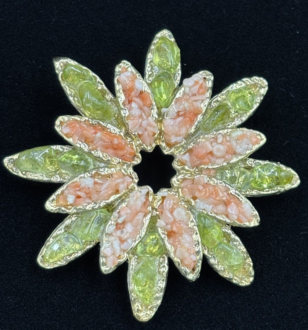 Vintage Coral Chips & Poured Green Glass Gold Tone Wreath Brooch/Pin/Pendant