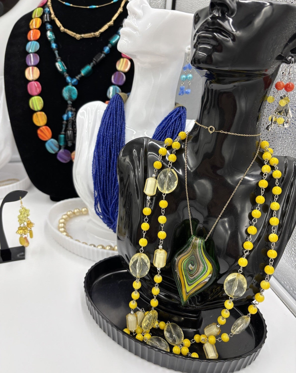 Vintage Jewellery Bulk Lot Estate Mixed Wearable Resale Collection
