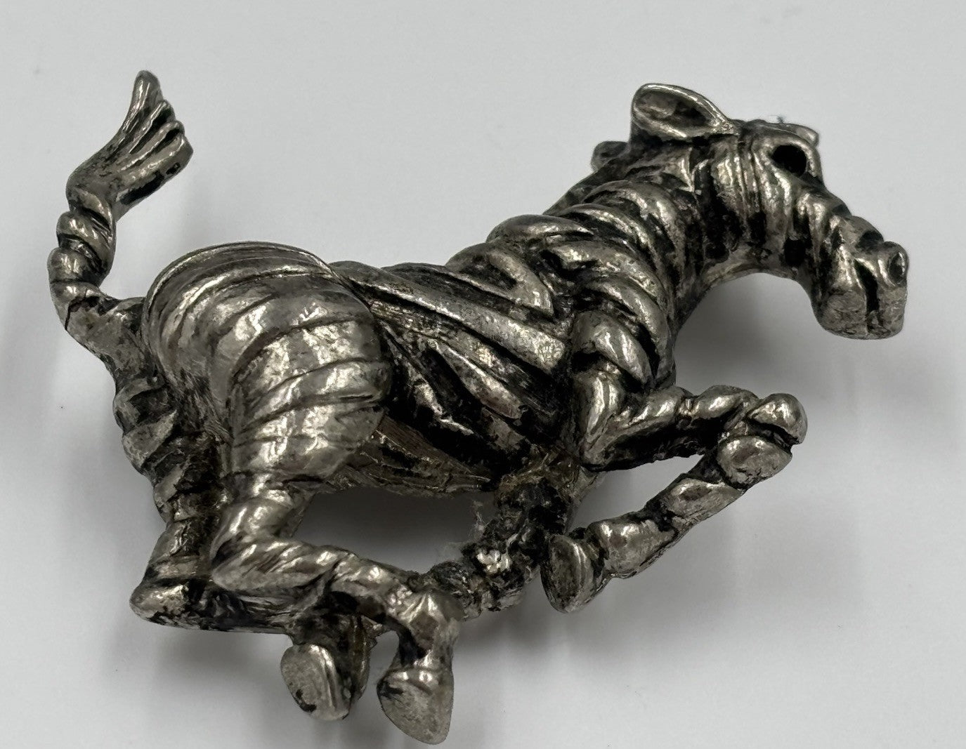 Vintage Silver Tone Zebra Brooch – Brutalist Modernist Animal Pin 1960s Style