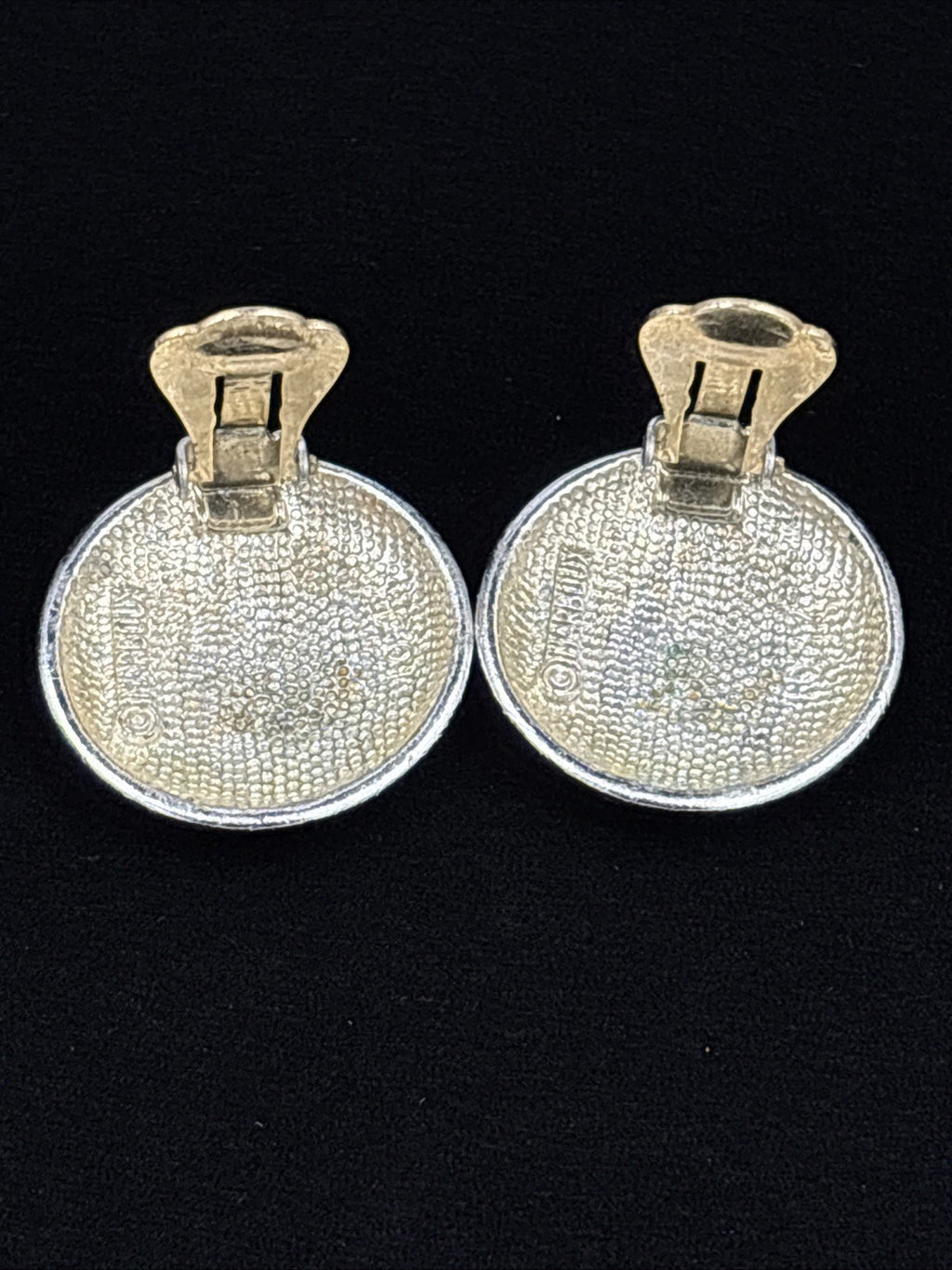 Vintage MARBOUX Clip-On Earrings – Silver-Tone Textured Round Statement