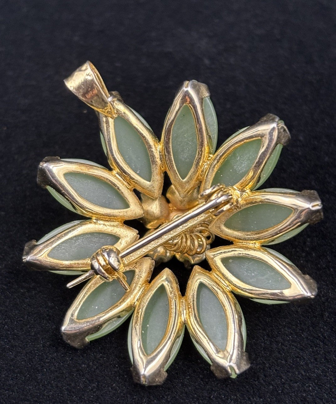 Vintage Jade Green Floral Brooch Gold Tone Statement Cluster Pin