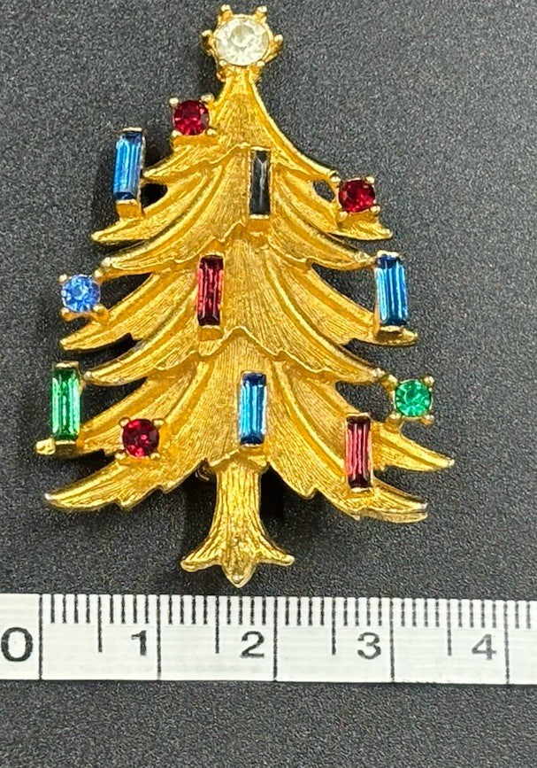 Vtg Gold Tone Christmas Tree Holiday Brooch  Pin Rhinestones Signed Mamselle