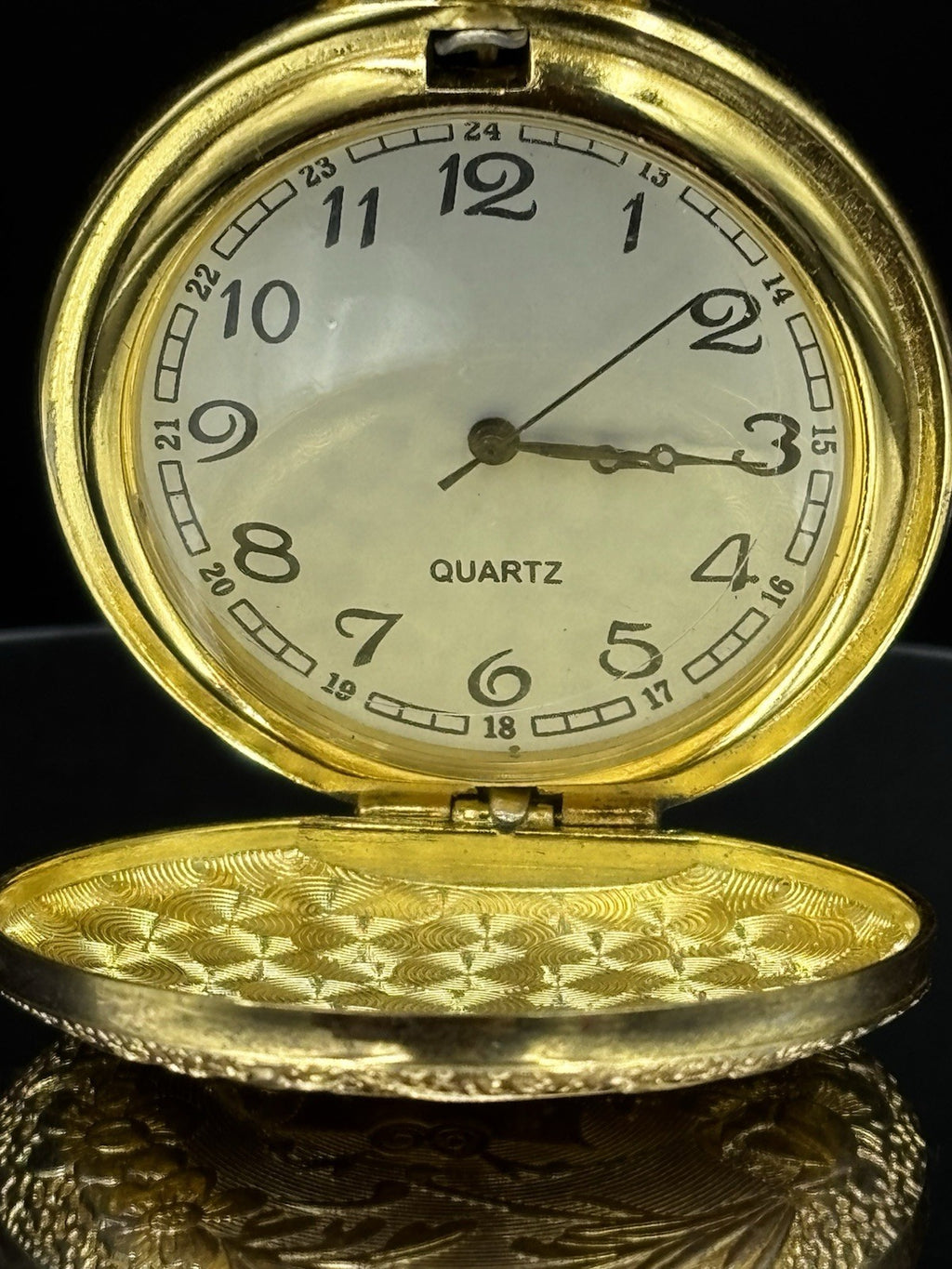 Gold Tone Quartz Analog Men's Pocket Watch In Working Order.