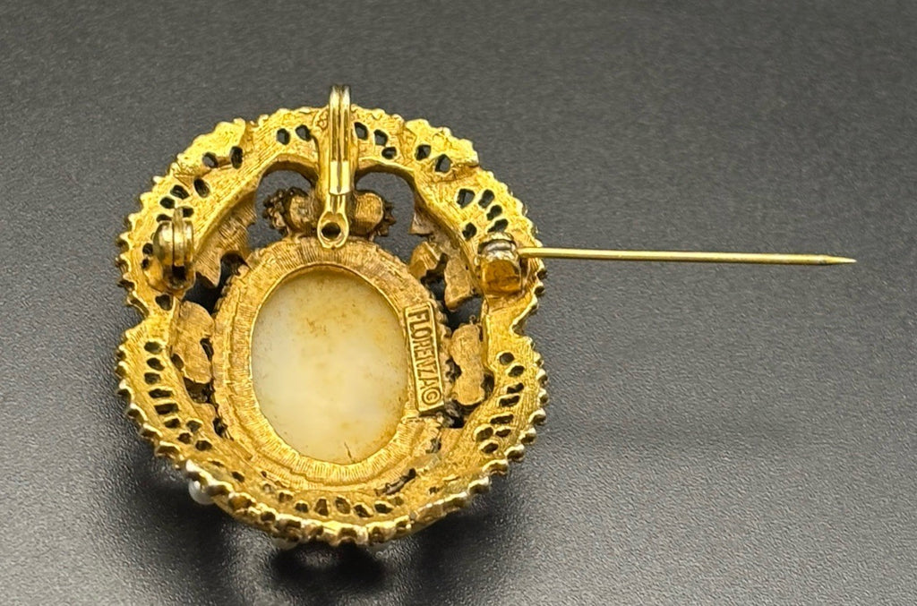 Vintage Florenza Cameo Brooch Faux Pearl Gold Tone Pendant