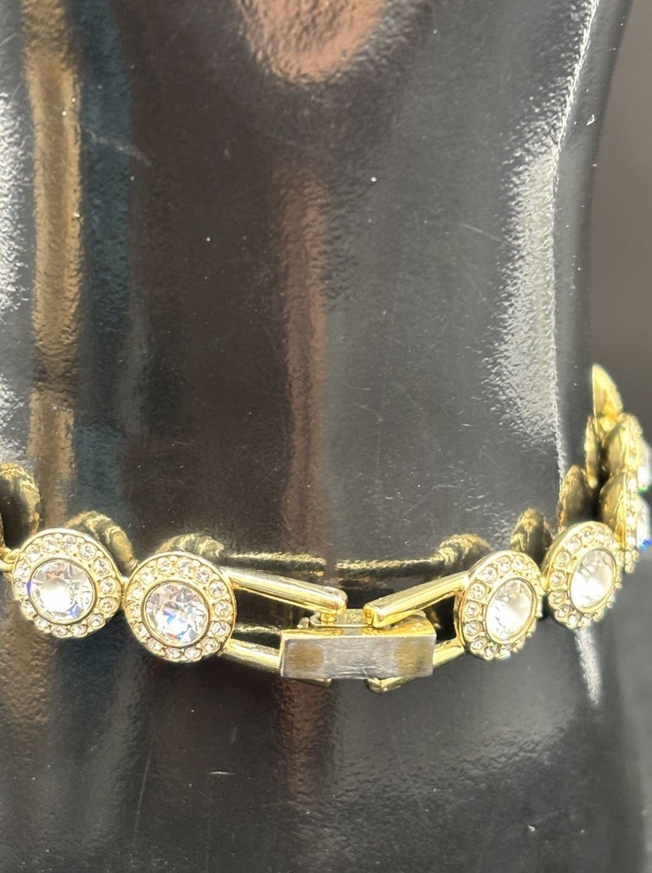 Swarovski Gold Tone Crystal Tennis Bracelet Pavé Halo Signed Vintage 17cm