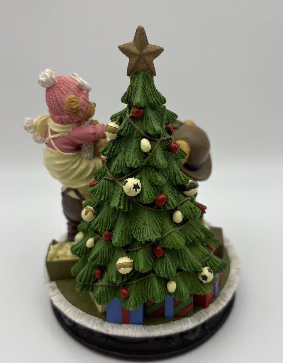 AVON Christmas Bear Figurine Vintage Beary Bear Family with Tree & Gifts*