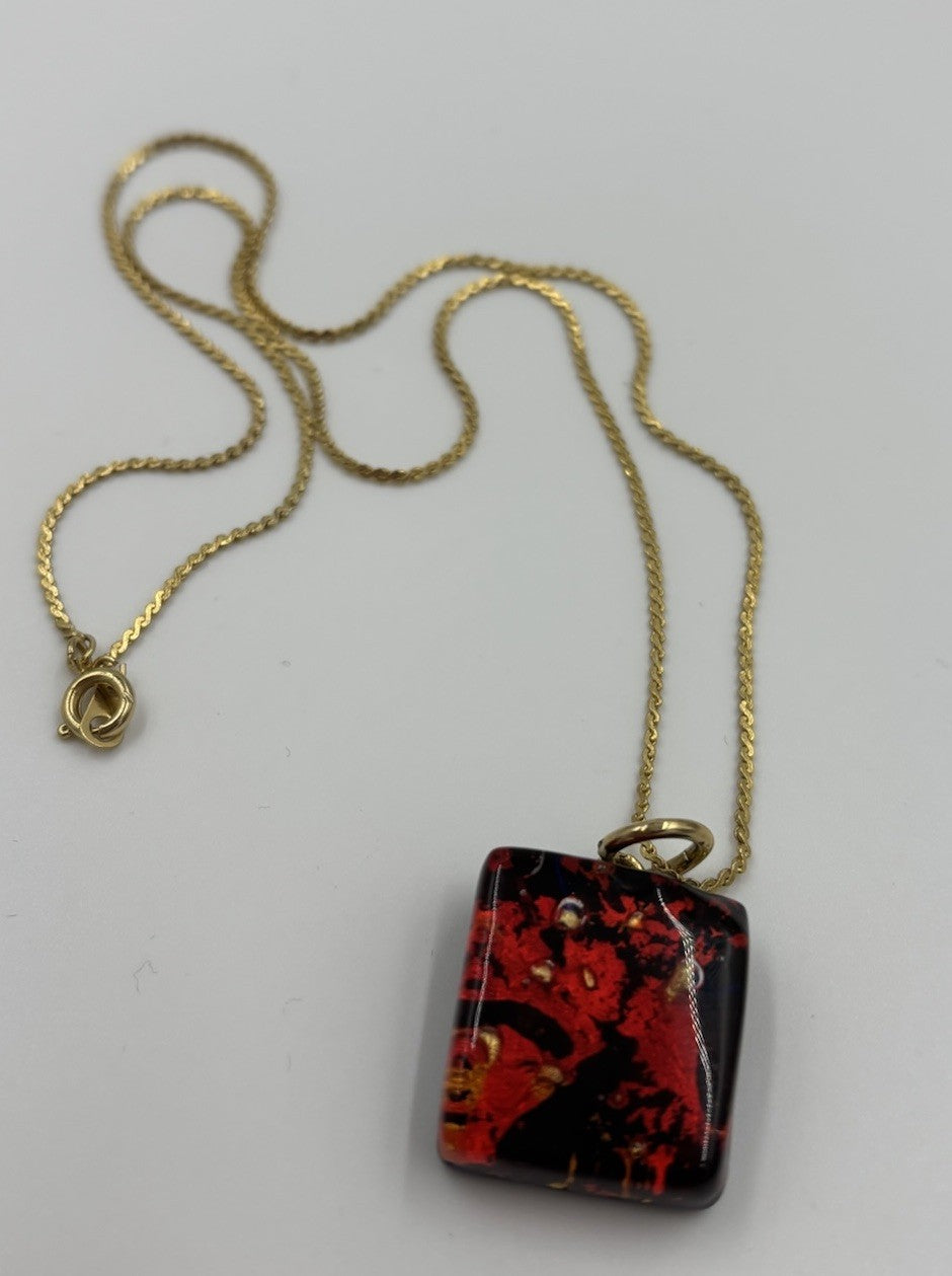 Vintage Murano Style Red Black Art Glass Pendant Necklace Gold Tone Chain