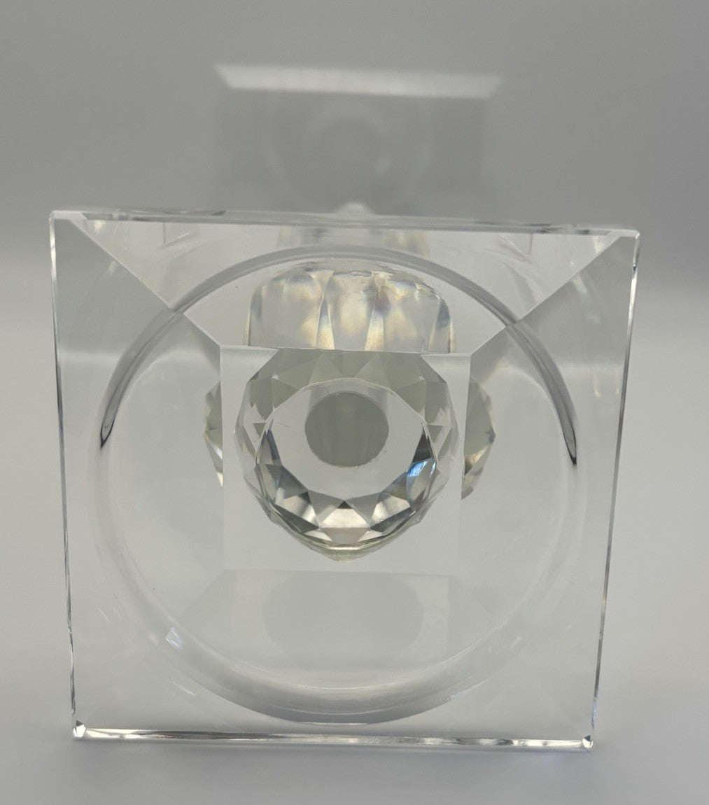 Elegant Faceted Crystal Candlesticks Pair 25cm Sculptural Glass Design