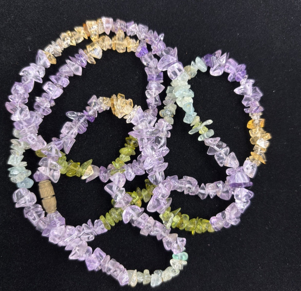 Vintage 1960s Gemstone Chip Necklace Amethyst Peridot Quartz 40cm Jewelry