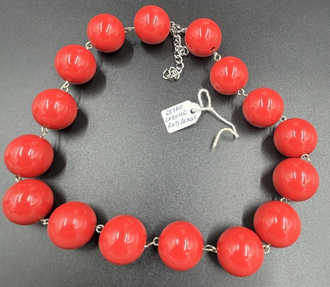 Vintage Retro Red Ceramic Bead Necklace Bold Statement Jewelry