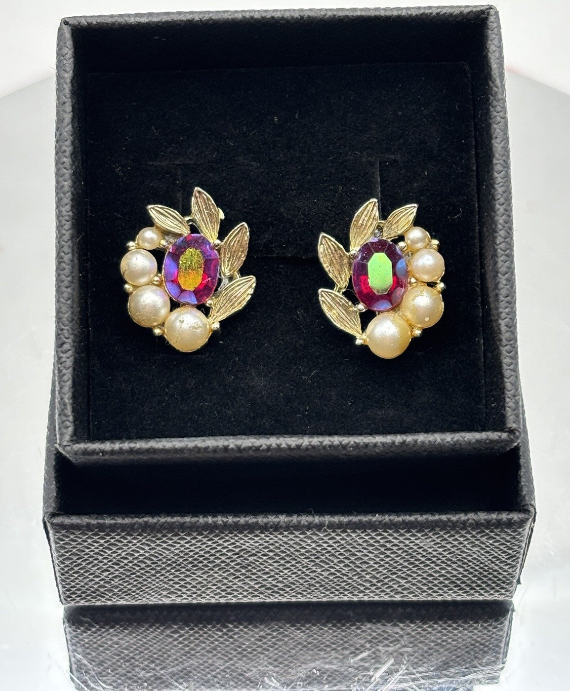 Vintage Lisner AB Rhinestone Faux Pearl Screw Back Earrings Gold Tone Floral