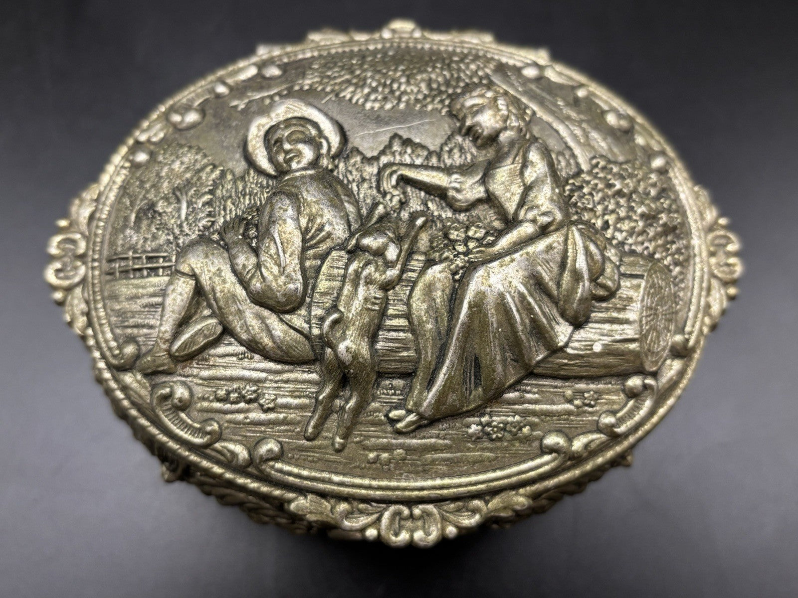 Vintage Ornate Trinket Box Romantic Couple Scene Jewellery Casket Velvet
