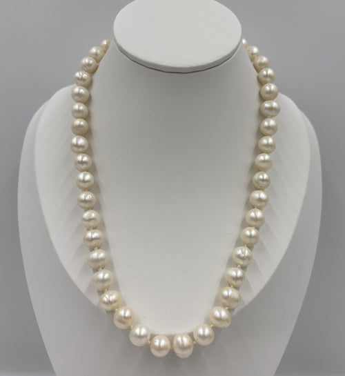 Cultured freshwater baroque pearl necklace 10.3mm high lustre cream natural