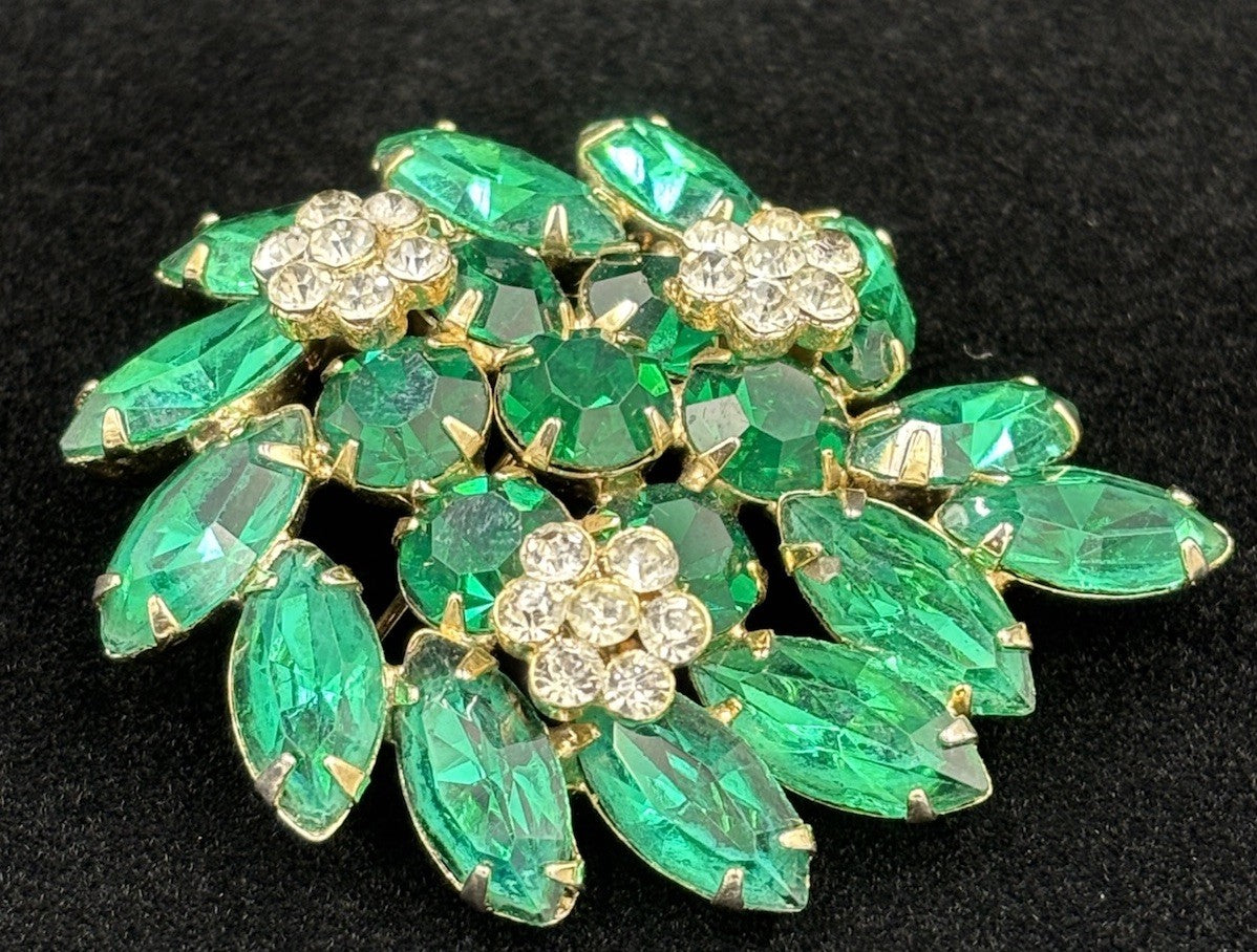 Vintage Weiss Green Rhinestone Brooch Signed Floral Cluster 1950s Jewelry