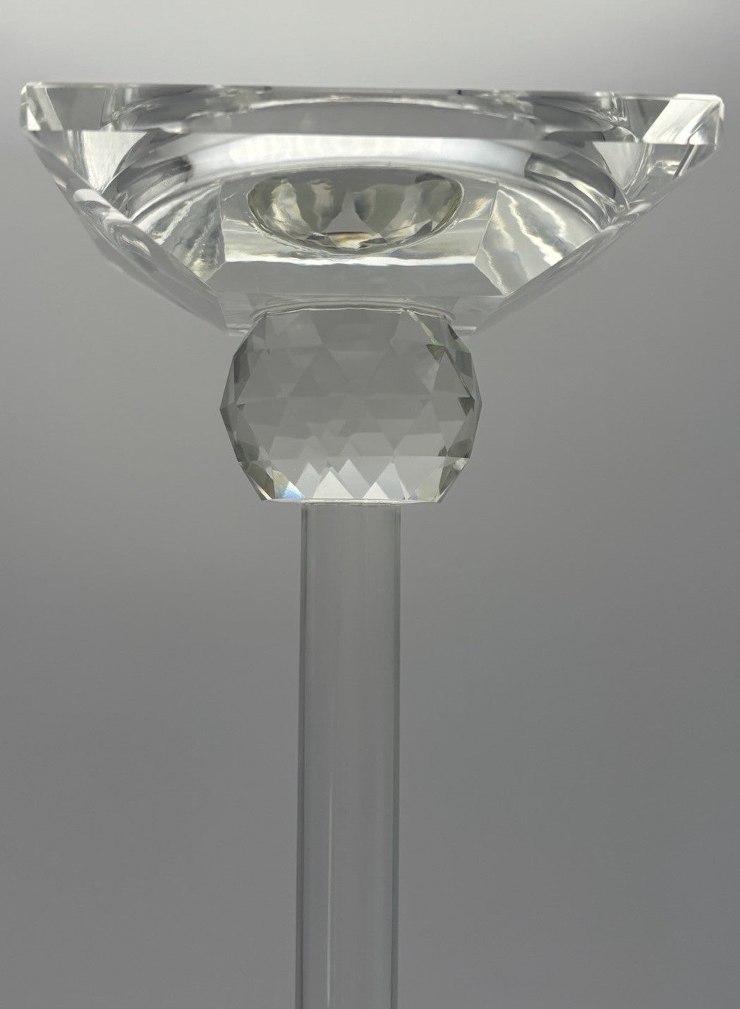 Elegant Faceted Crystal Candlesticks Pair 25cm Sculptural Glass Design