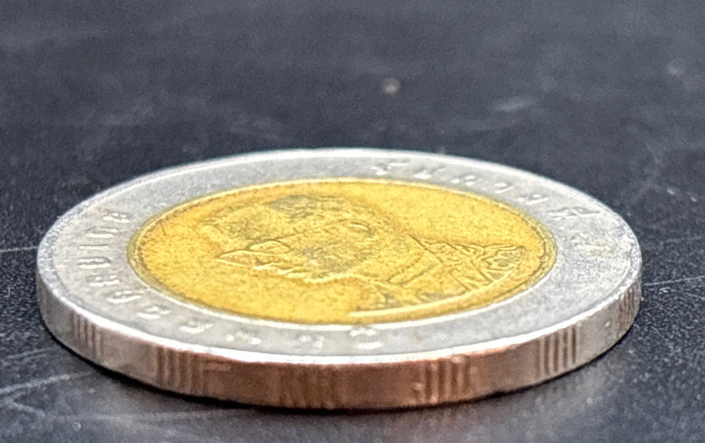 Thailand 10 Baht Coin 2006 King Bhumibol IX Wat Arun Bi-Metallic Currency