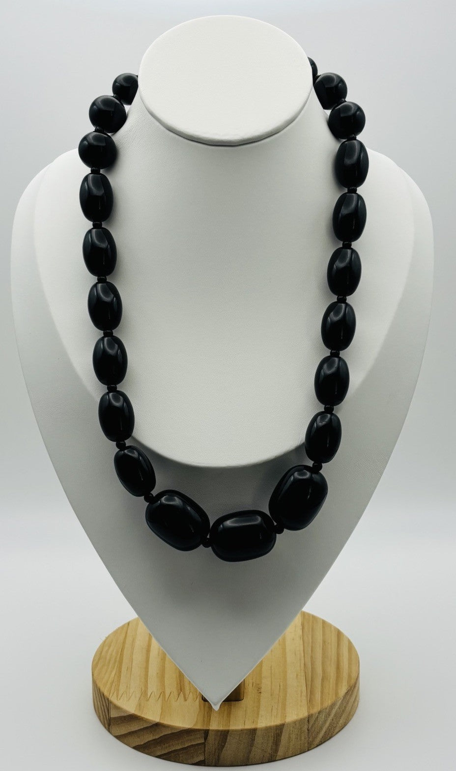 Vintage Black Chunky Bead Necklace Bold Statement Retro 90s Fashion Jewelry