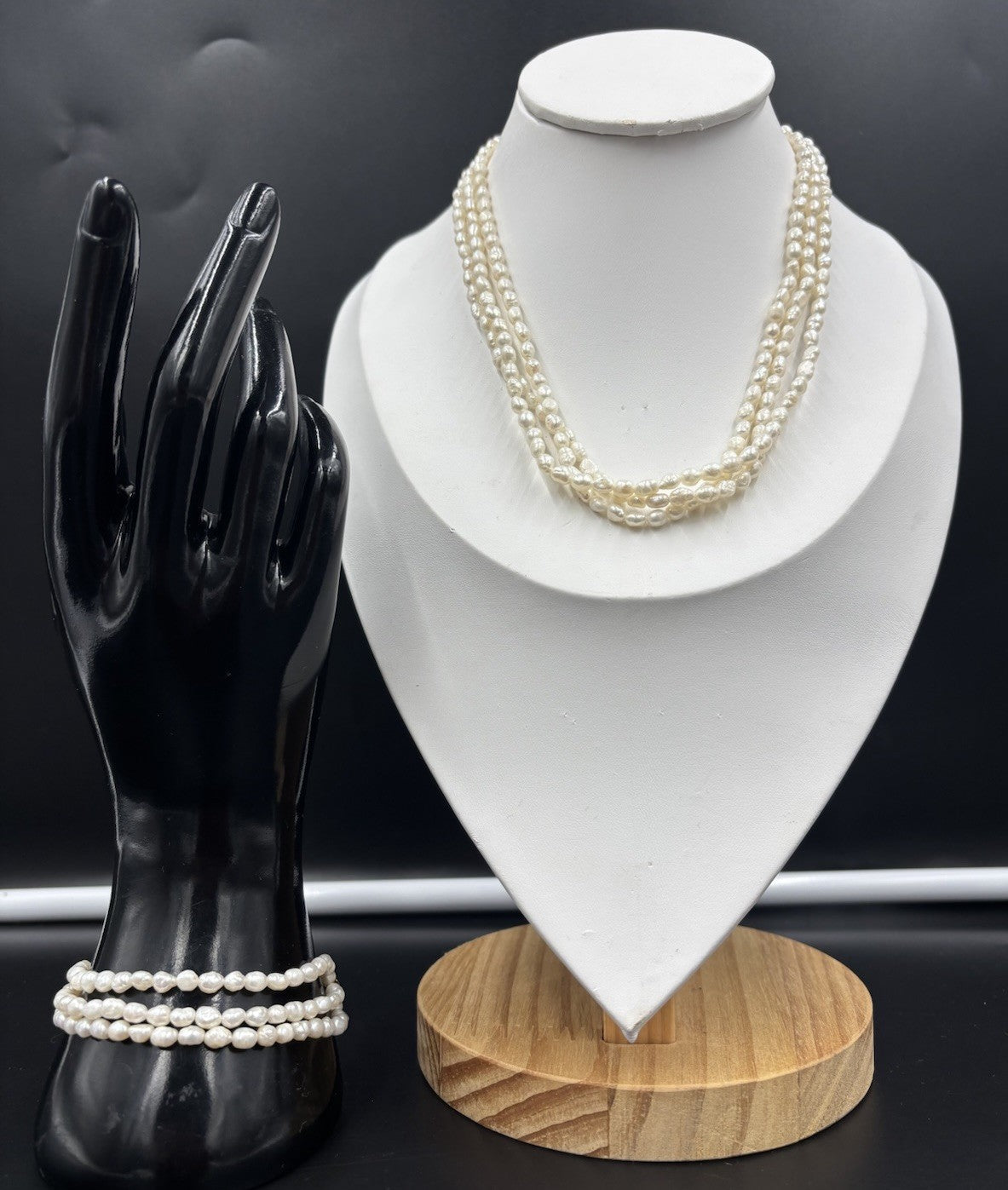 Vintage Cultured Pearl 3 Strand Necklace Bracelet Set 42cm 20cm Gold Clasp