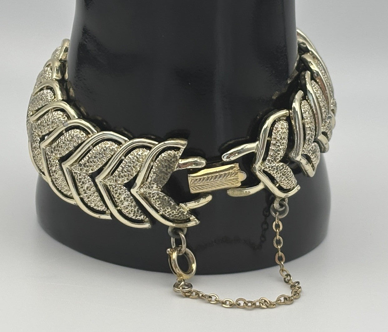Vintage Coro Gold Tone Chevron Link Bracelet Textured Mid Century Signed Jewelry