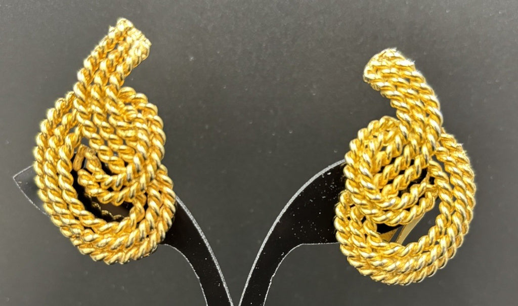 Vintage Goldcrest Signed Knotted Gold Plated Clip On Earrings