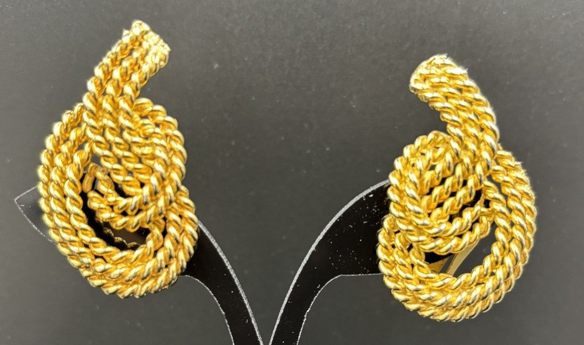 Vintage Goldcrest Signed Knotted Gold Plated Clip On Earrings