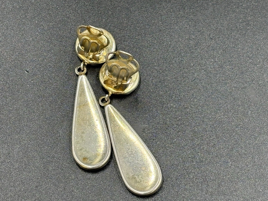 1970s spanish damascene gold and black floral bird dangle clip on earrings