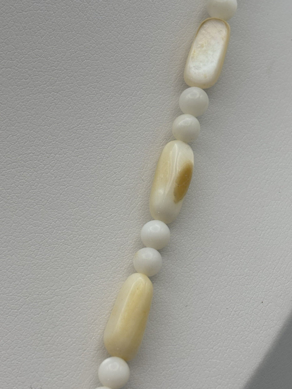 Vintage Tribal Style Necklace & Earrings Set Natural Shell & Wood Beads