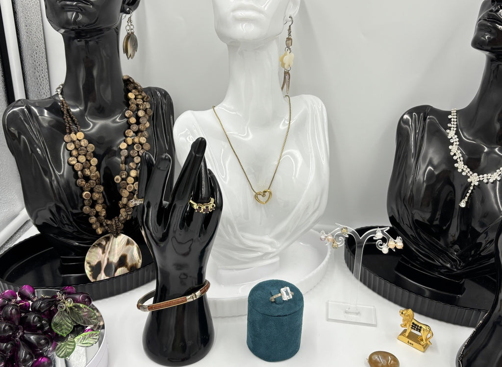 Vintage Jewellery Bulk Lot Estate Mixed Wearable Resale Collection