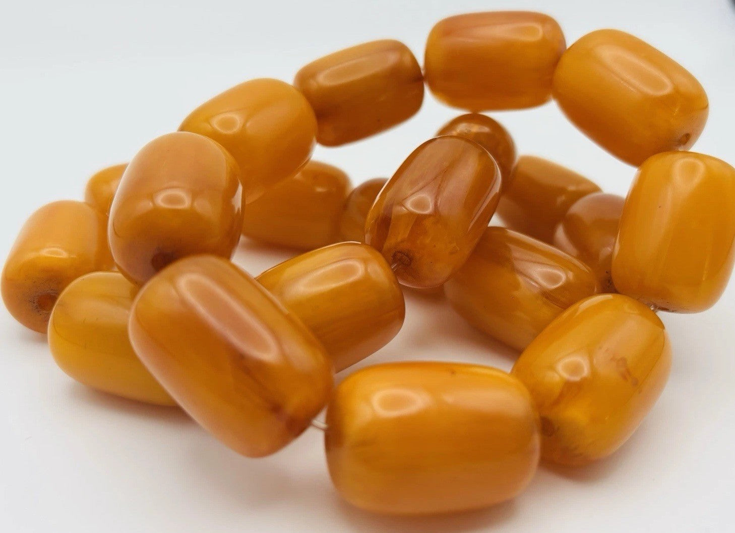 Vintage Butterscotch Bakelite Catalin Necklace 116g Art Deco Barrel Beads