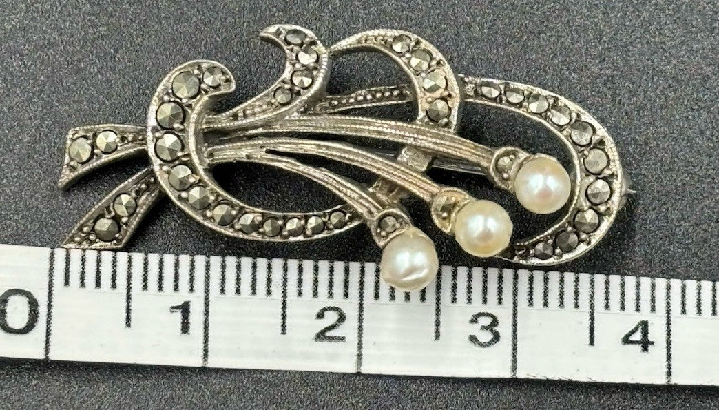 Antique 800 Silver Handcrafted Marcasite Rhinestone Pearls Brooch Signed.