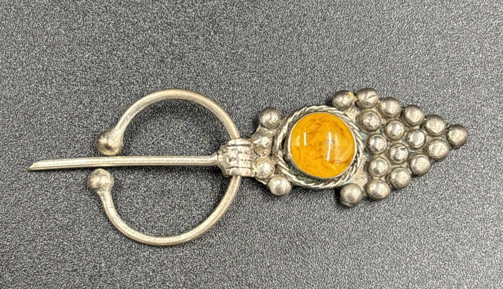 Vintage Berber Fibula Cloak Pin – Silver Tone, Amber Cabochon
