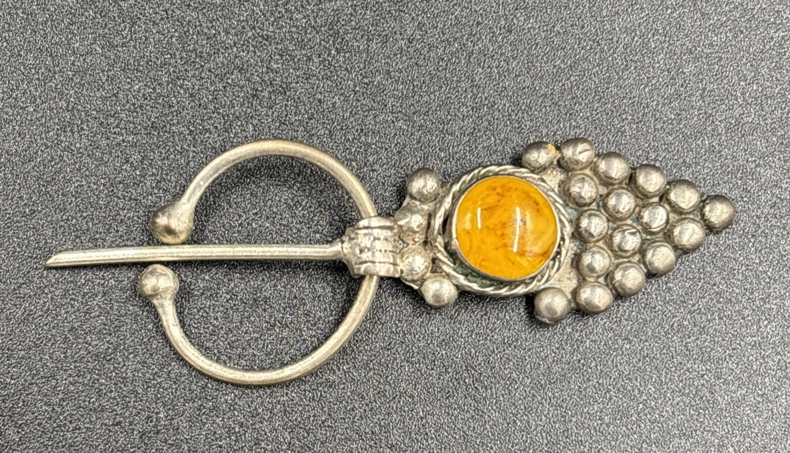 Vintage Berber Fibula Cloak Pin – Silver Tone, Amber Cabochon
