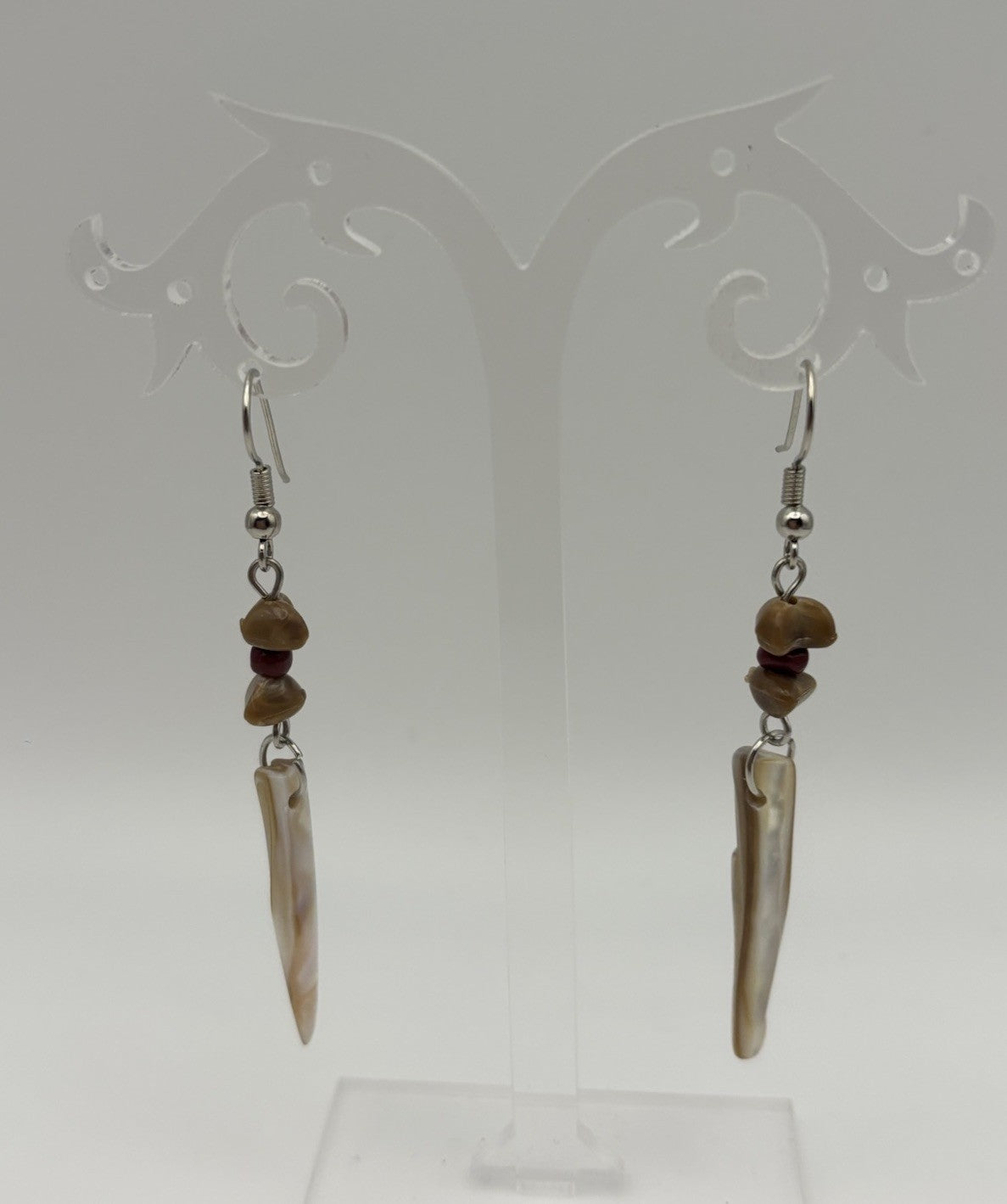 Vintage Tribal Shell Necklace Earrings Set Mother of Pearl Beads Boho Jewelry