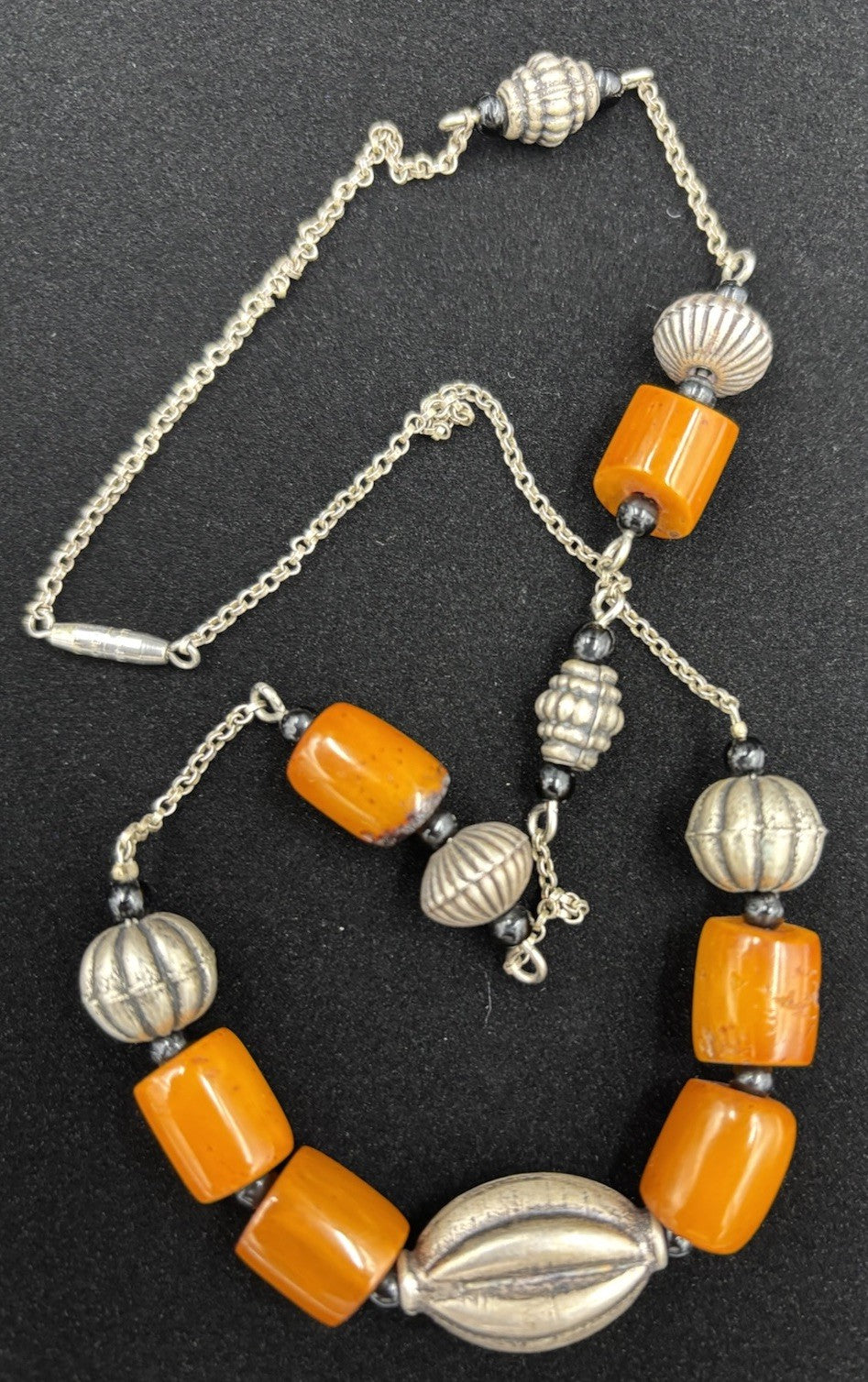 Vtg Butterscotch Bakelite Necklace Yellow & Silver Tone Bead Jewellery