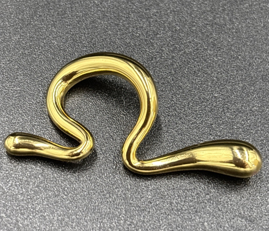 Vintage Modernist Gold Tone Ear Cuffs Pair Sculptural Molten Statement Jewelry
