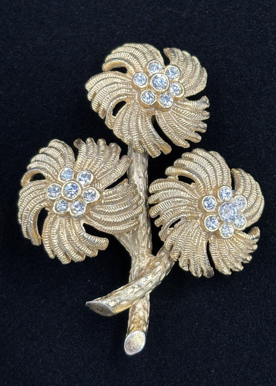 Vintage Kramer Signed Floral Rhinestone Brooch Gold Tone Spray Bouquet