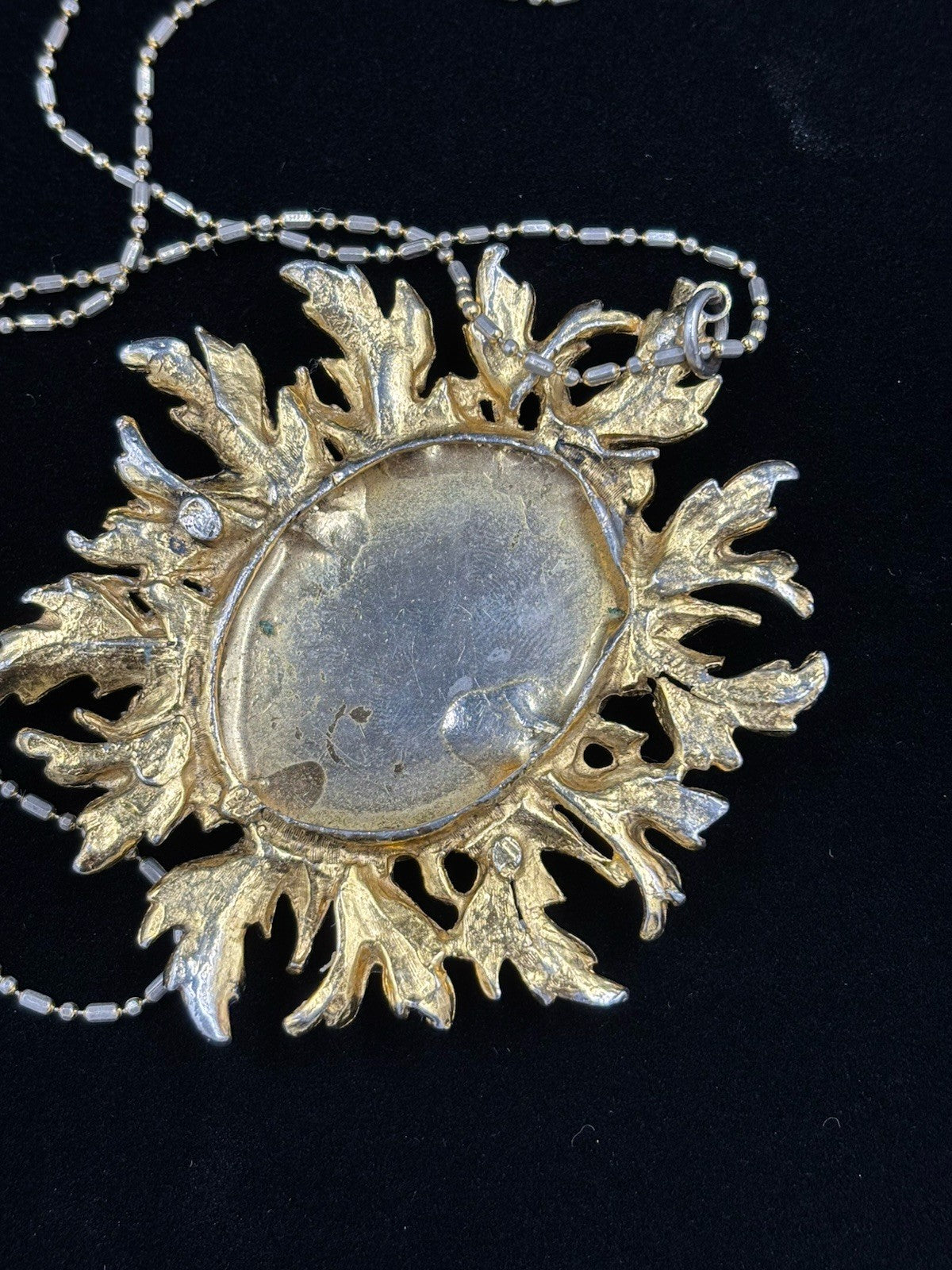Vintage Sunburst Pendant Necklace Crushed Green Stone 18K Gold Filled Chain
