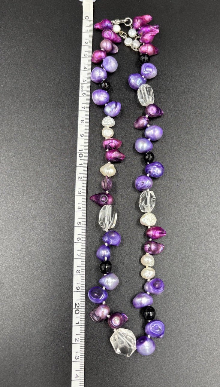 Vintage Y2K Necklace Purple Pink Freshwater Pearls Crystal Bead Strand