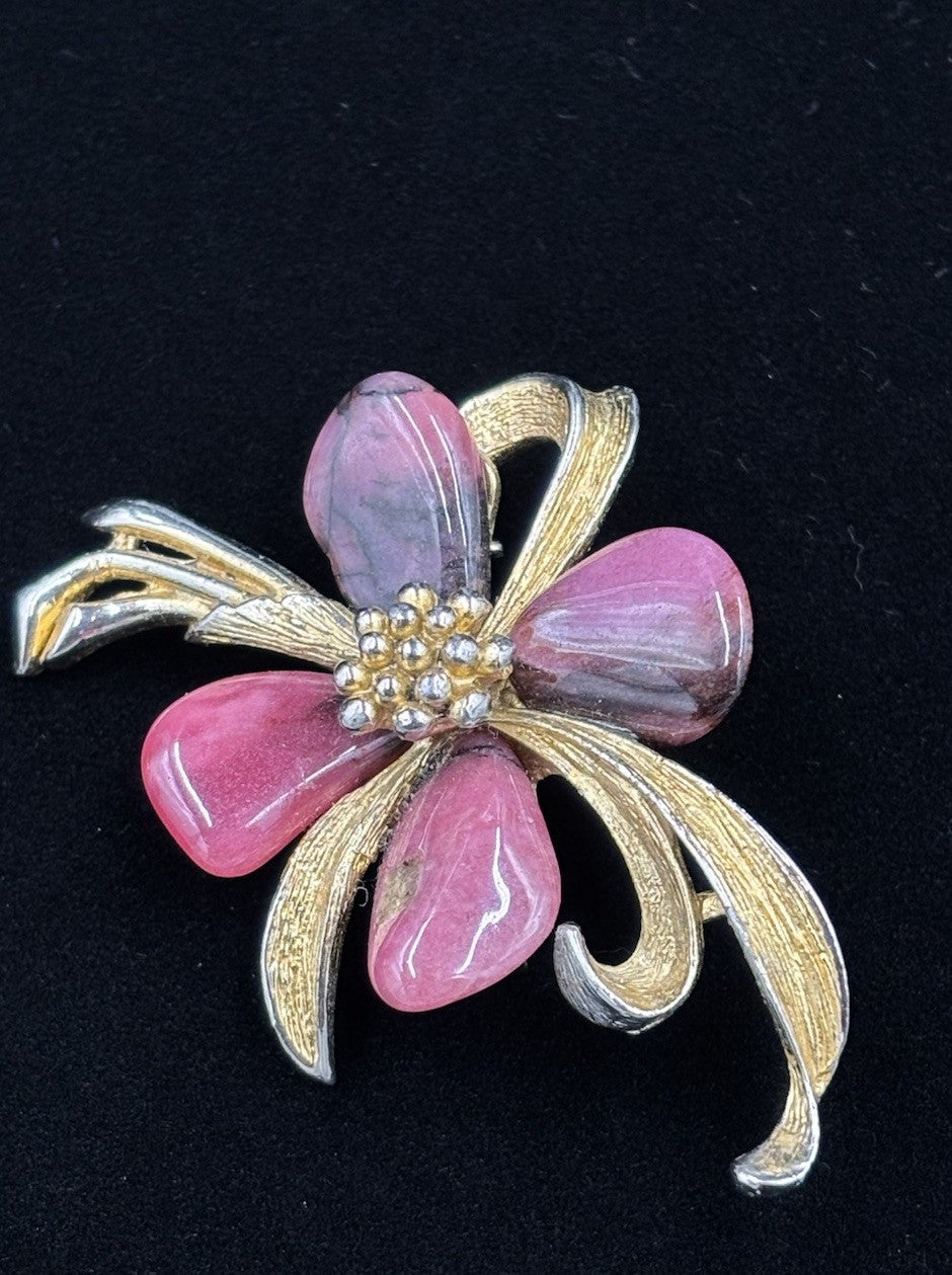 Vintage SFJ Brooch – Pink Marquise Glass, Gold Tone Floral Design