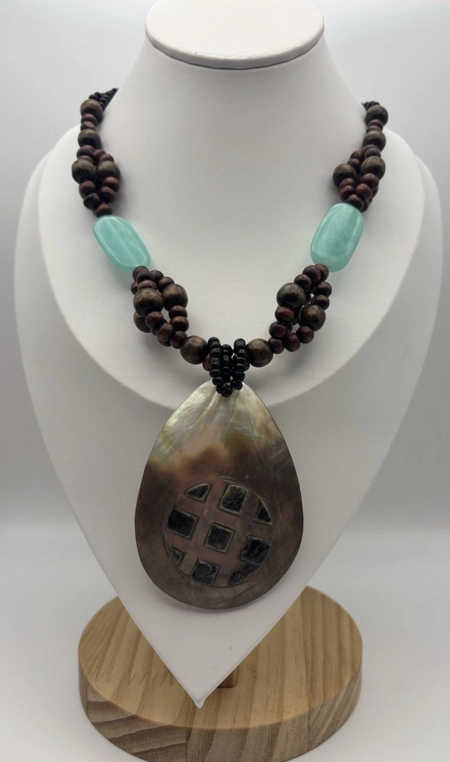 Vintage Tribal Necklace Mother of Pearl Pendant Wood Beads Ethnic Jewelry