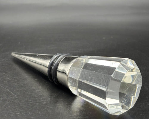 Faceted cut glass style wine bottle stopper, stainless steel airtight