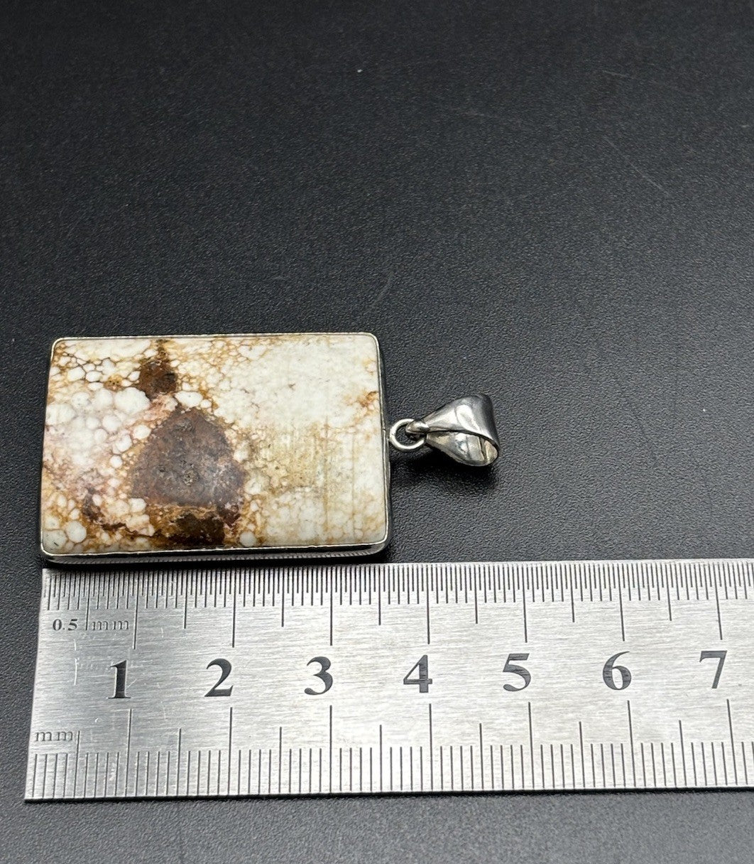 Vintage Wild Horse Magnesite Style Natural Stone Pendant Silver Tone Boho