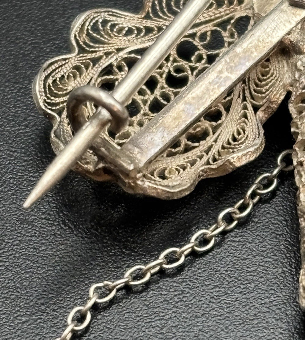 Vintage Sterling Silver Filigree Bow Brooch Safety Chain Art Deco Pin