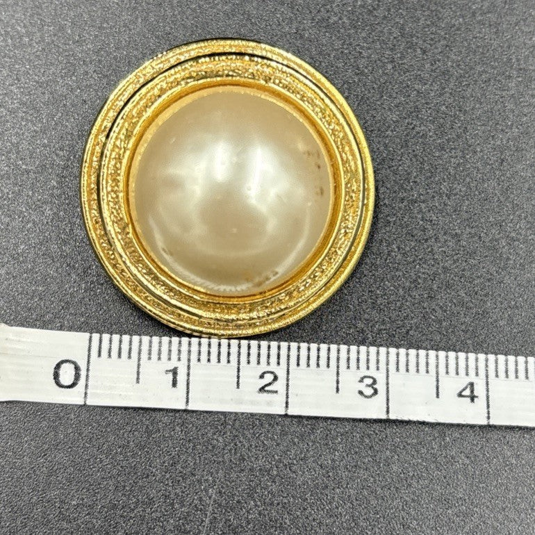 Vintage Orena Paris Glamorous French clip-on Earrings - Faux Pearl Gold Tone